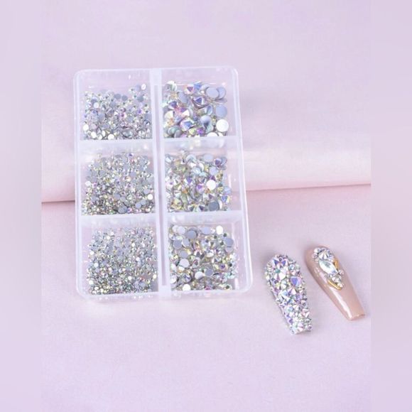 6 Piece Rhinestones Different Sizes - Picture 2 of 3